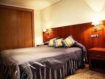 Apartamentos Turisticos Cristo Del Consuelo Cazorla Hotel