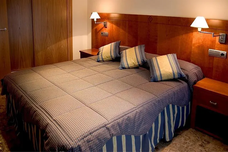 Hotel Apartamentos Turisticos Cristo Del Consuelo Cazorla